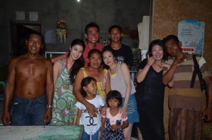 ペニダ島でホームステイ