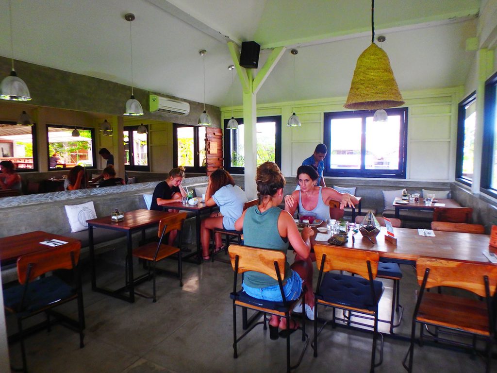 バリ島チャングーのカフェ