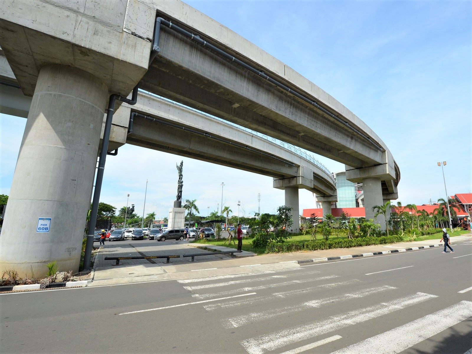 ジャカルタ空港鉄道、電車の時刻表・料金・乗車時間
