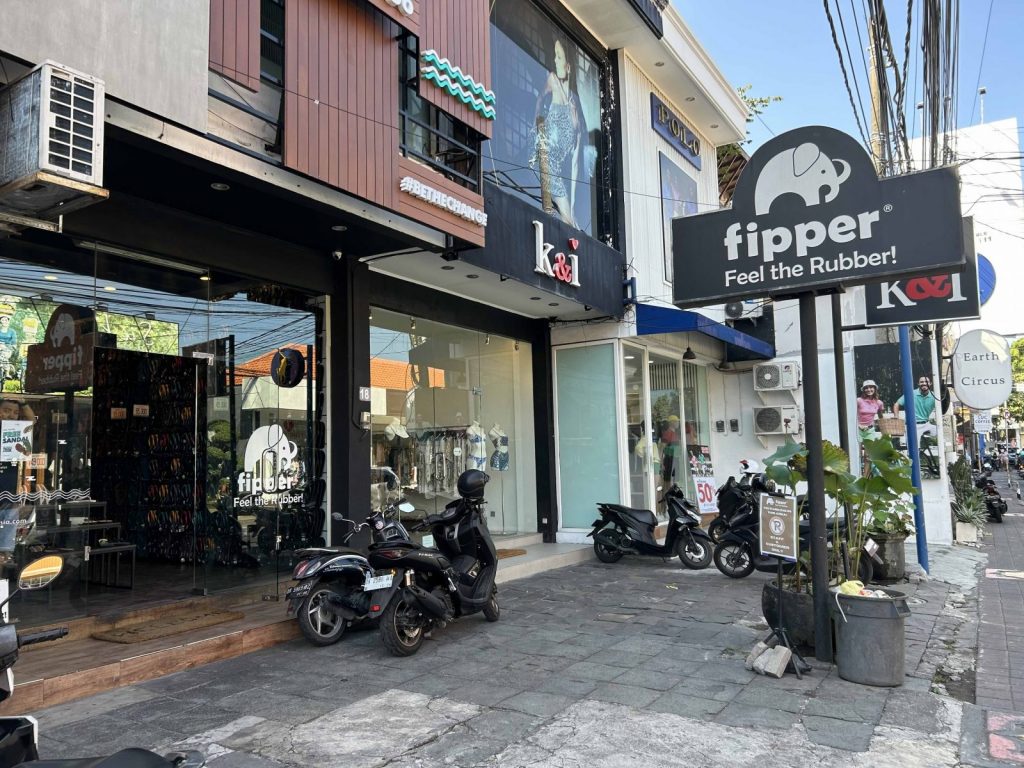 fipper フィッパー　スミニャック店