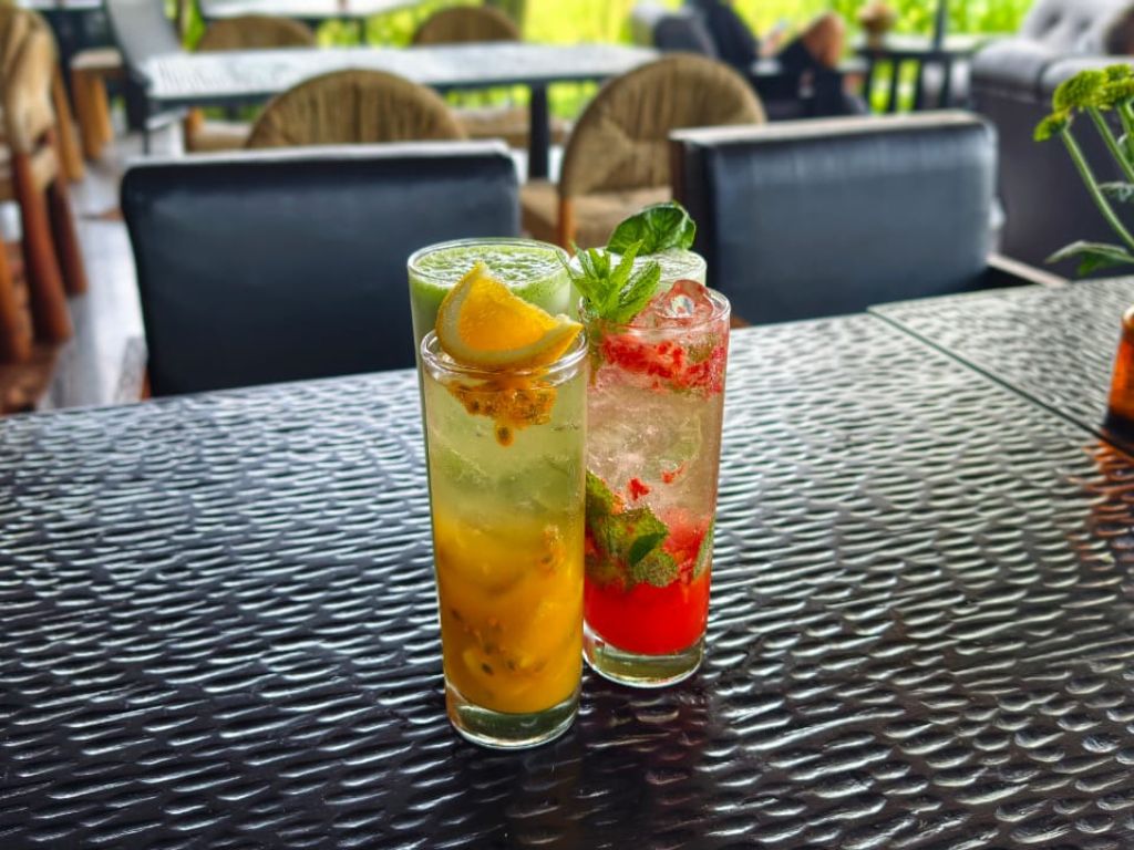 キンタマーニ高原野菜とフルーツのミックスジュース