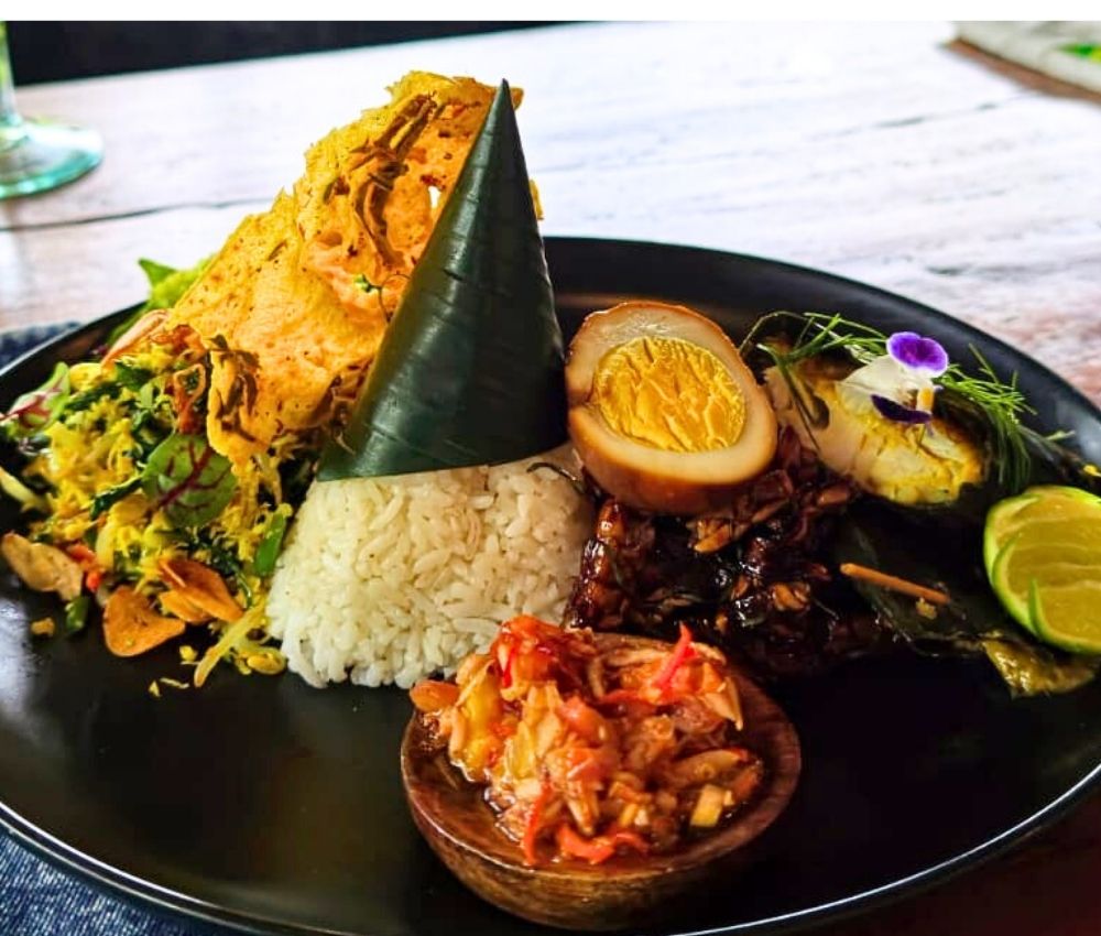 ウブドのリゾートブルーカルマウブドでランチ