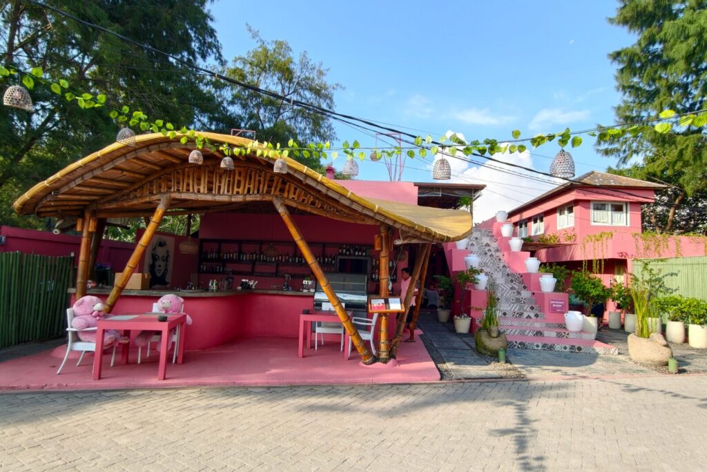 gili-pinkcoco