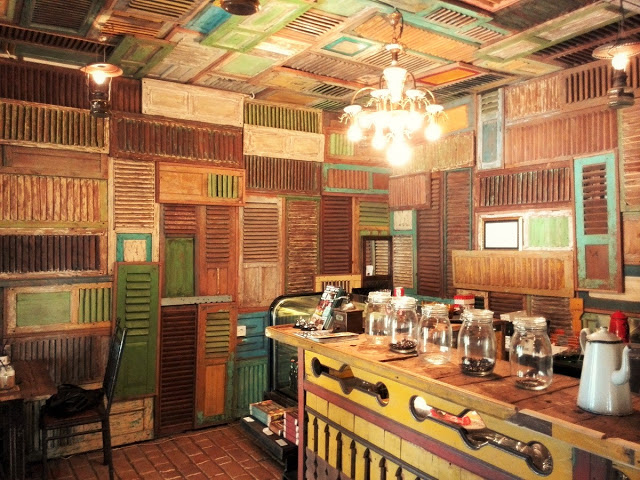 バリ島ウブドおすすめレストラン、バロンブリッジカフェ